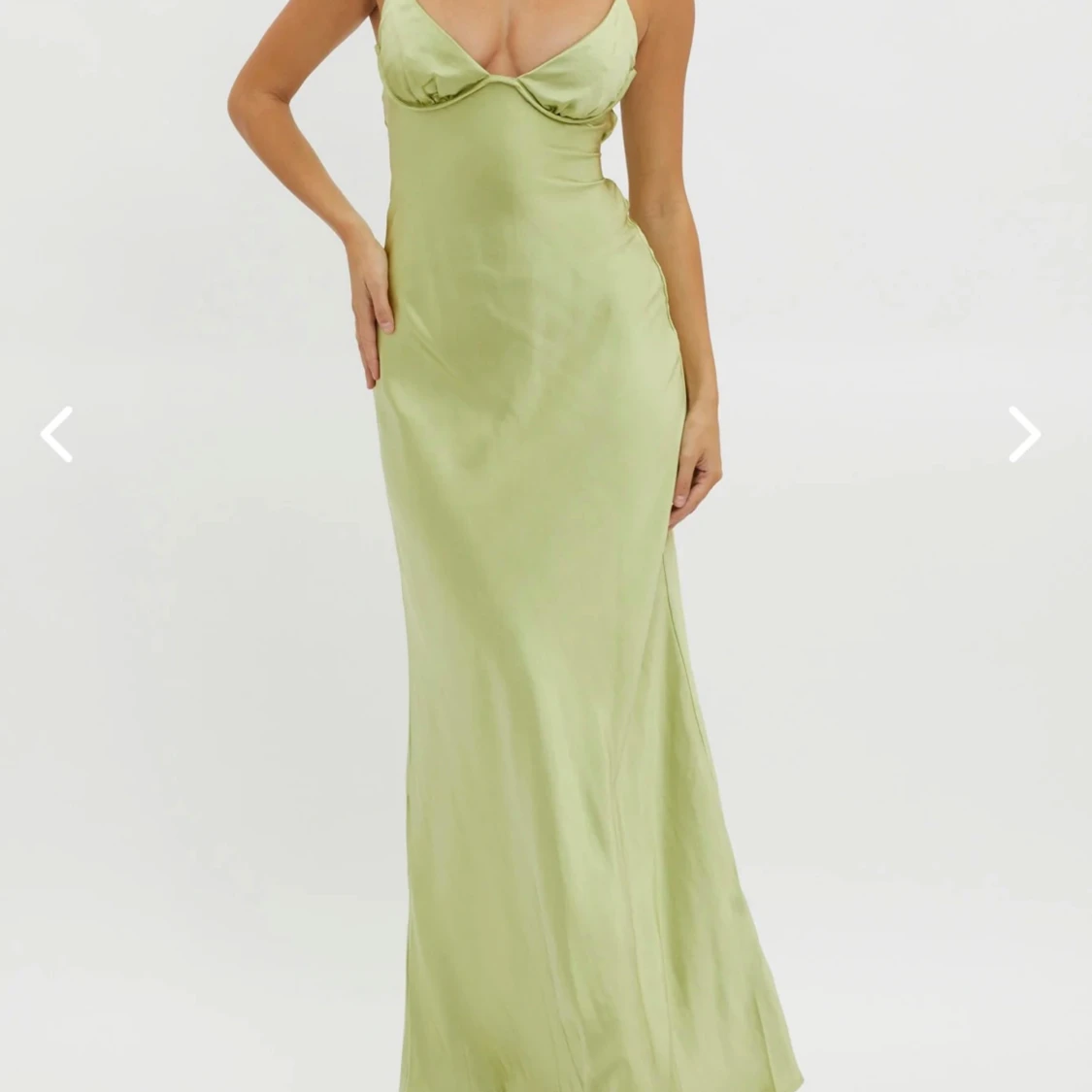 Grön satinklänning - 90