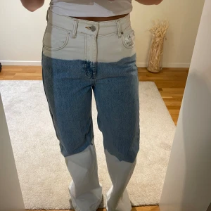 Jeans - Sjukt coola och snygga jeans från gina, storlek 34. Superfint skick, endast använda 1 gång ✨✨