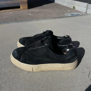Eytys strl 40-41 - Använda och ganska slitna Eytys. Storlek 40-41