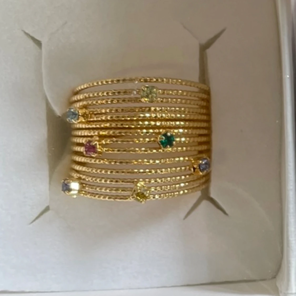 Caroline svedbom ring đ