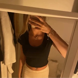 Bas topp - Superfin bastopp 💘