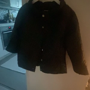 Trekvartsärmad jacka  - Jättefin jacka❤️