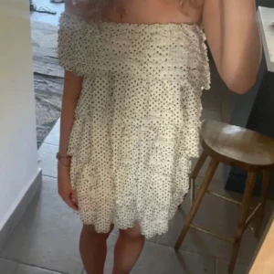 Söker - Söker denna zara klänning, helst i storlek s-m