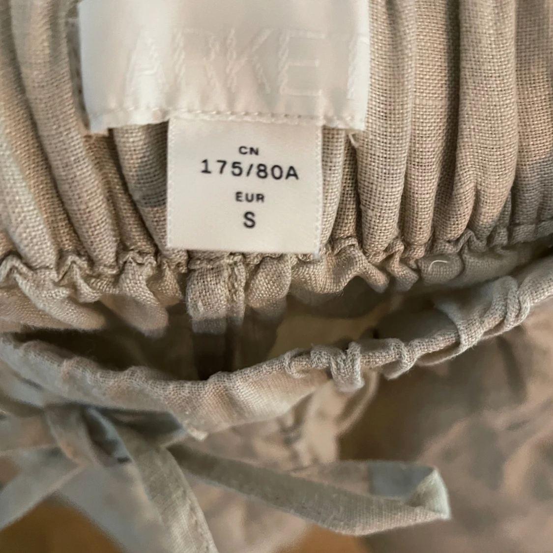 Linneshorts Arket man - 91