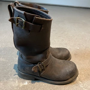 Primeboots st 39 - Bruna Primeboots, använda men i fint skick! 