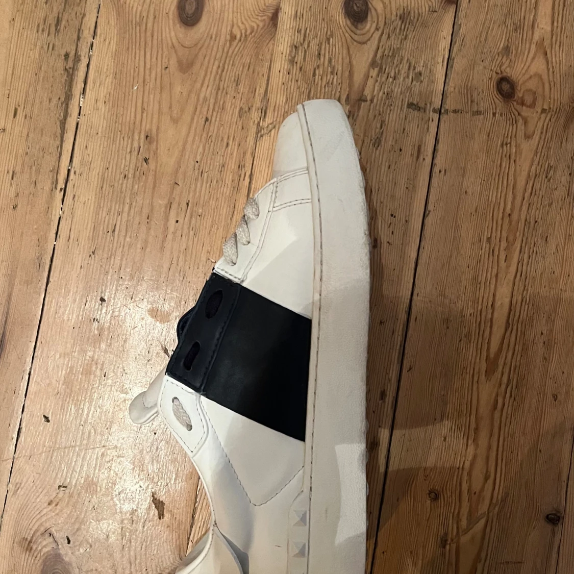 Valentiono opens 41 - 90