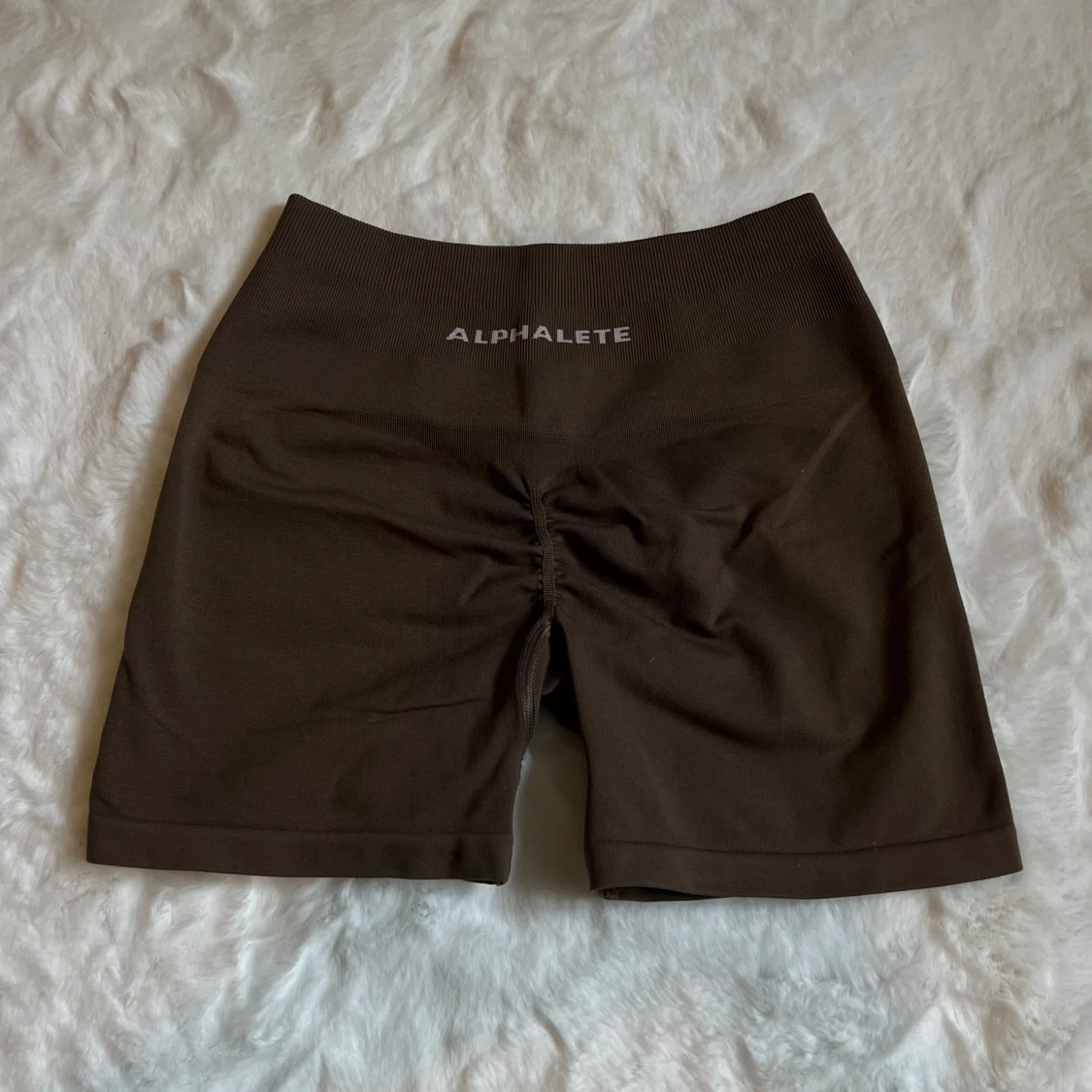 Alphalete amplify shorts 