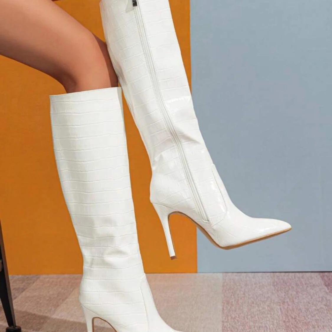 Vita höga stövlar NY i förpackning strl 39 - 90