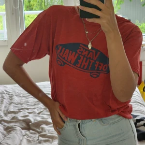 Vans - Vans t-shirt I storlek medium