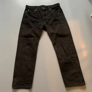 Levis jeans - Svarta levis jeans