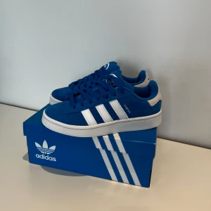 Adidas Campus 00’s - Slutsålda adiadas campus 00’s, storlek 37 1/3 men stor i storlek, passar 37-38