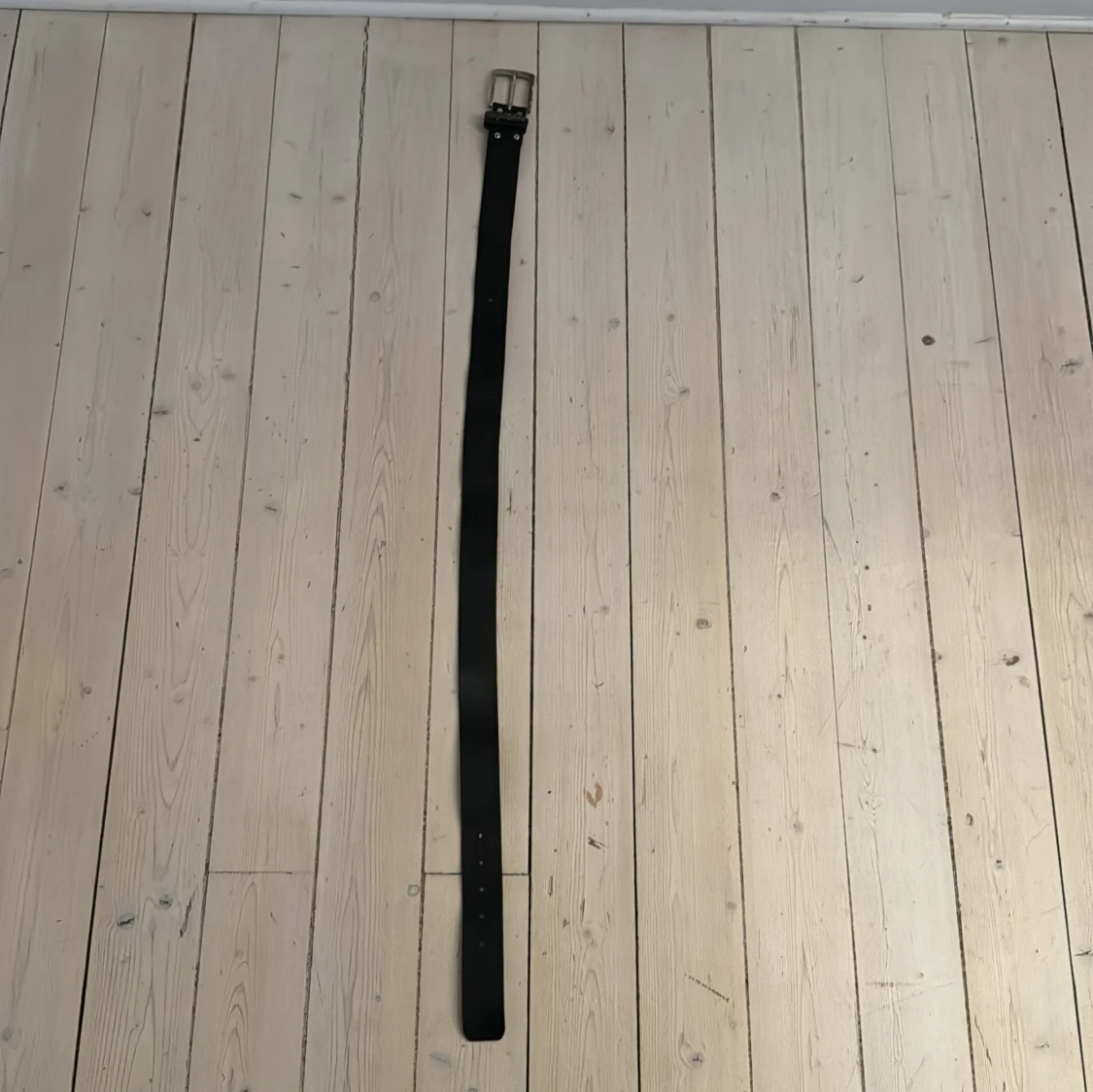 EASYRIDERS SVART LÄDERBÄLTE 90cm - 90