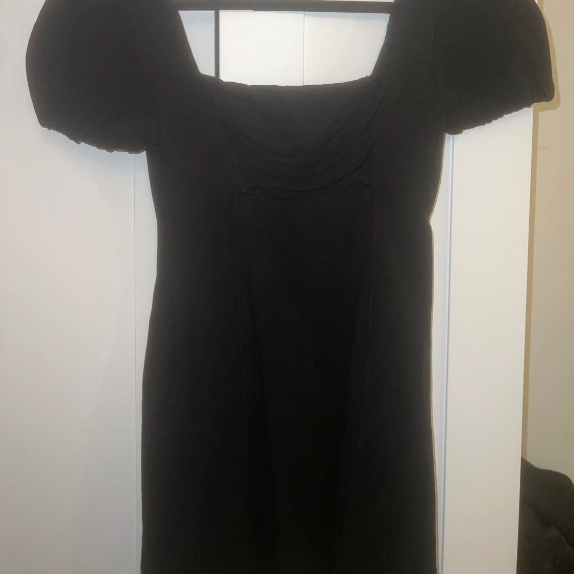 Klänning med snörning i ryggen  - 90