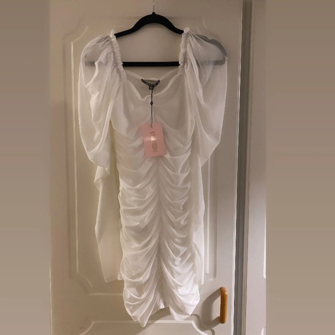 Vit KlĂ€nning Missguidedđ€đ