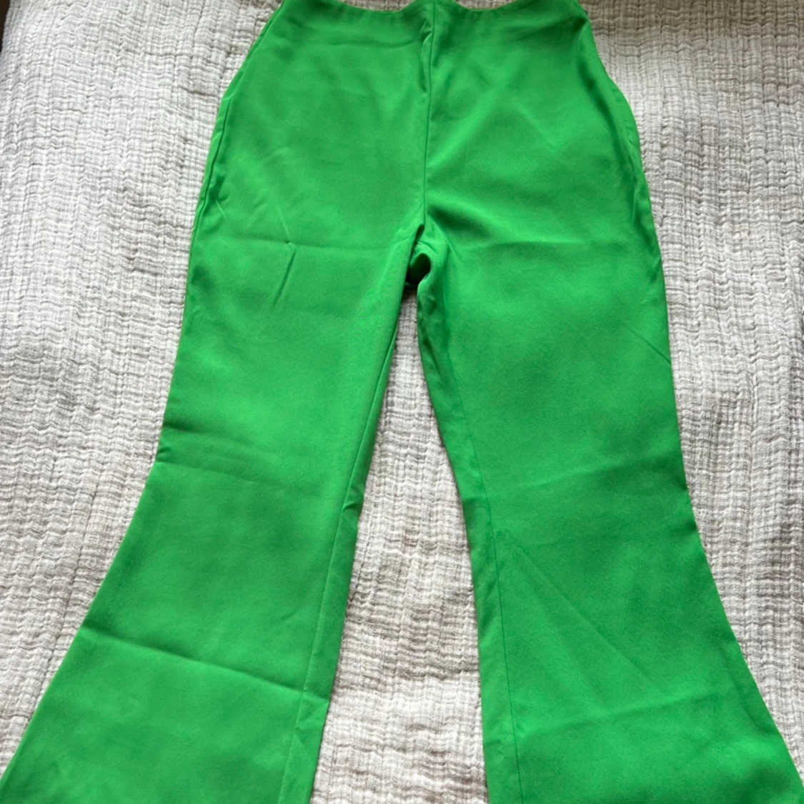 Gröna Flared Byxor