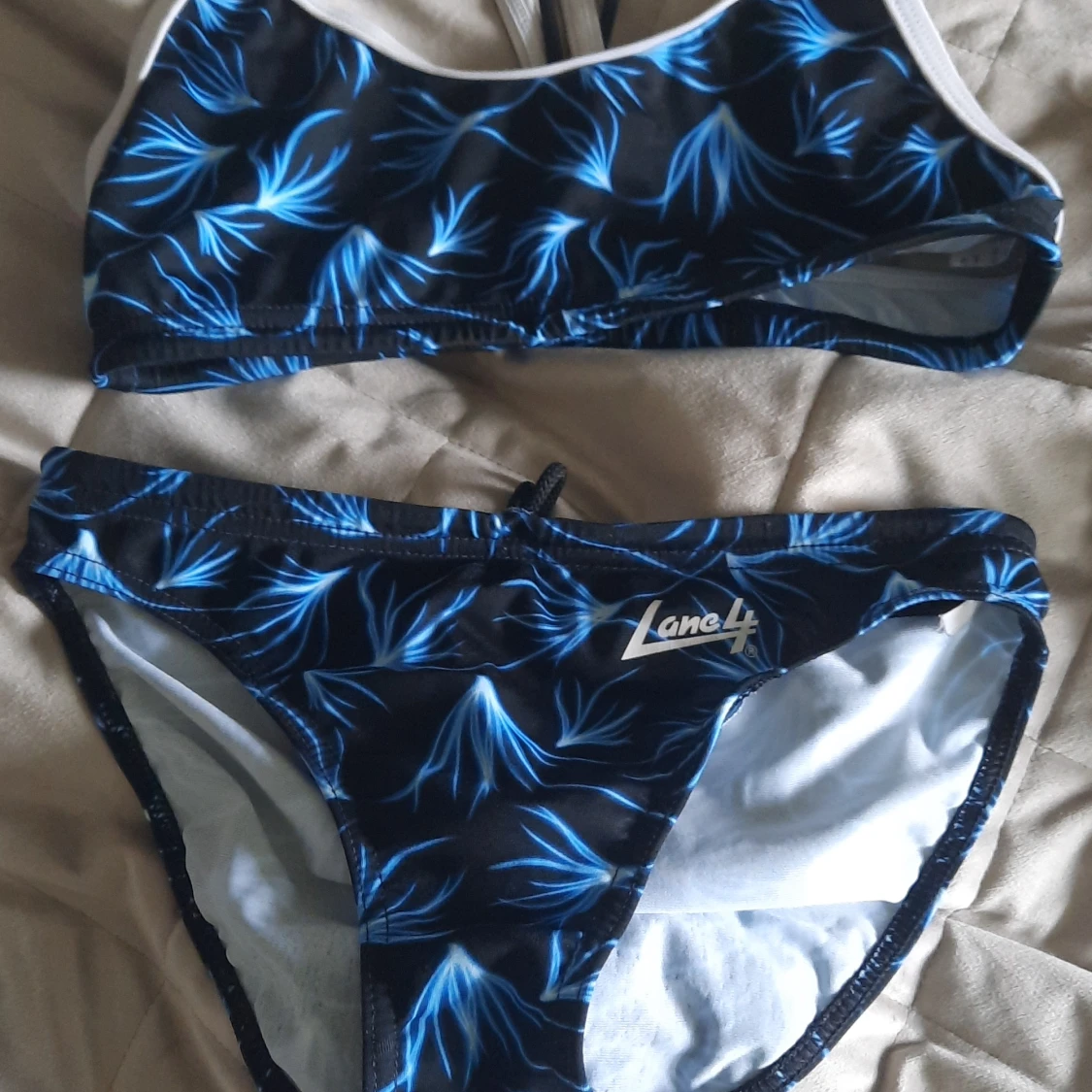 2 lane4 bikinis - 91