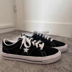 Converse one star pro black - Superfina skor som endast använts fåtal gånger! Storlek 37.5. Hör av dig vid frågor!🌸