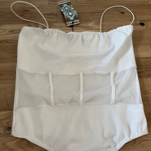 Vit topp - Fin topp från booho, aldrig använd