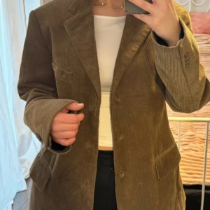 Kavaj - Manchester material, oversize modell.