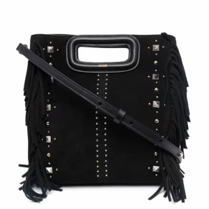 Maje väska  - Säljer min svarta Maje väska i fint skick. Ordinarie pris 2500kr🥰