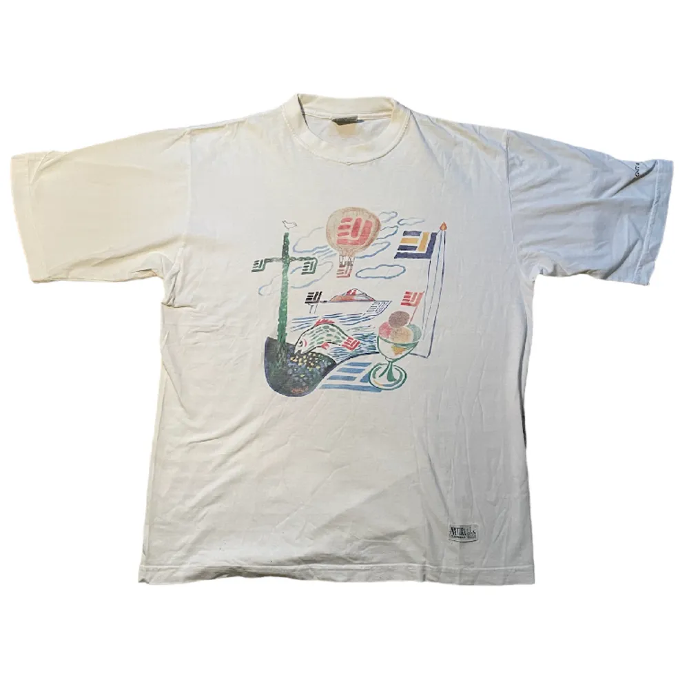 Fin vintage NATURA ecowear t-Shirt Strl L. T-shirts.