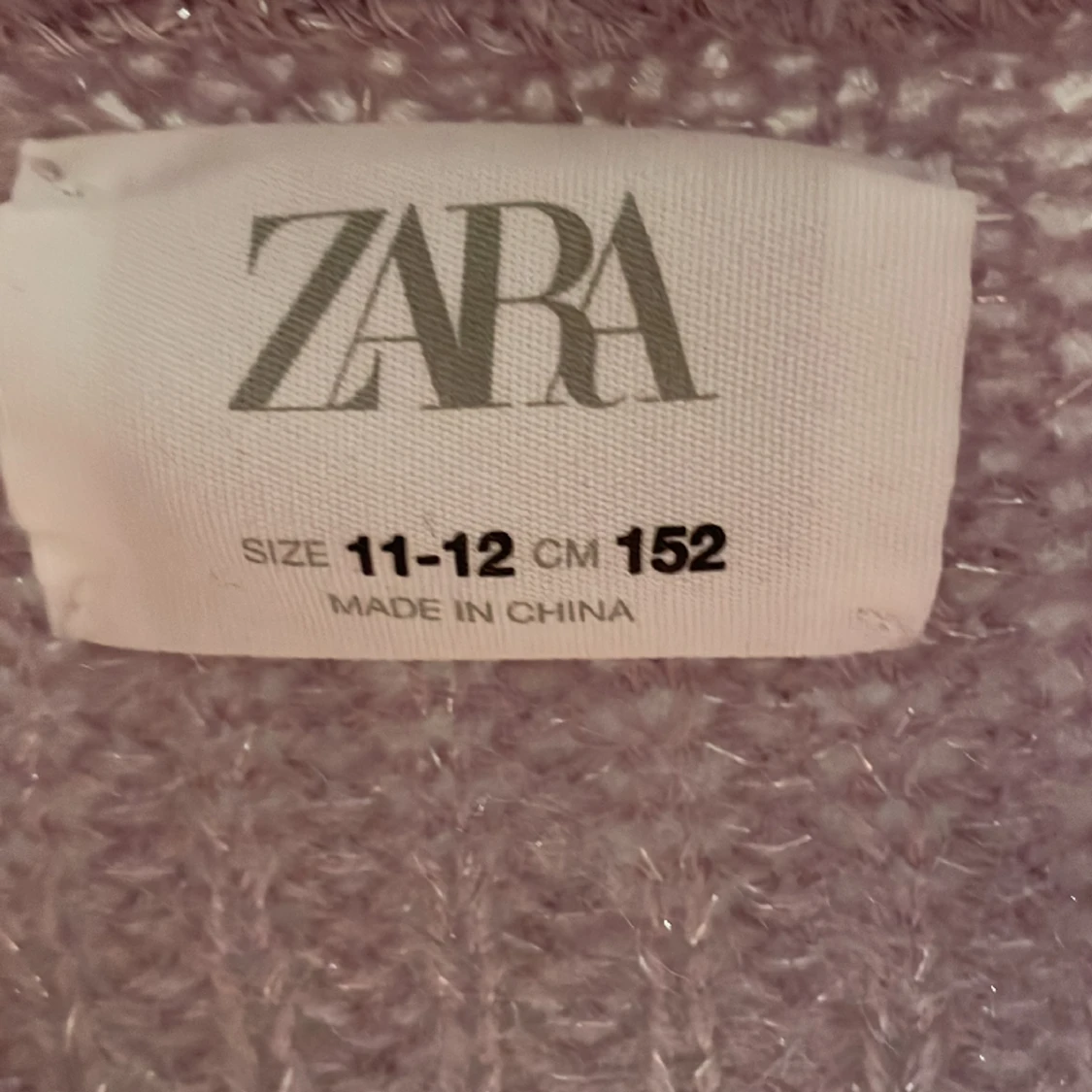 stickad lila tröja från zara - 90