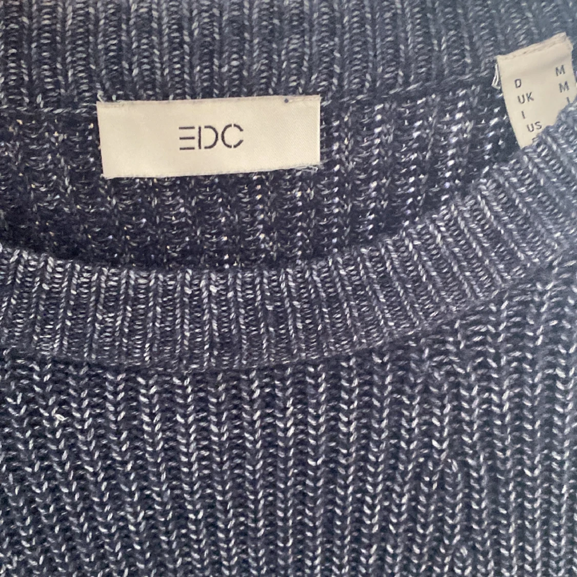 Stickad tröja  - 90