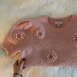 Stickad tröja, nyskick - Stickad tröja, nyskick Ej ”stickig”, väldigt skön och mysig