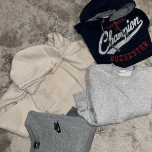 Hoodies & sweatshirts - Överdelar från olika märken. Skriv vilken/vilka ni är intresserade av och ifall ni vill ha bättre bilder skickar jag direkt!🤝(ni bestämmer pris)