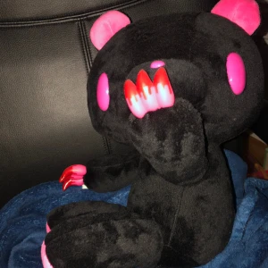 stor officiell gloomy bear - köpt från japan. kan mötas i stockholm eller frakta men köparen står för frakten:3