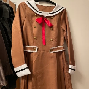 Bandori cosplay - Selling my bandori school uniform !! Bought second hand but it’s in good condition