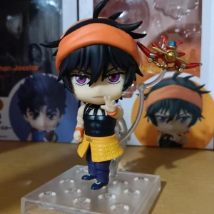 Narancia nendoroid  -  kommer med låtan och alla delar! ;3 köpt för 950kr 