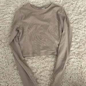 Långärmad  - Används inte längre💗