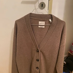 Gant cardigan i bomull  - Används inte längre och väljer därför att sälja den 