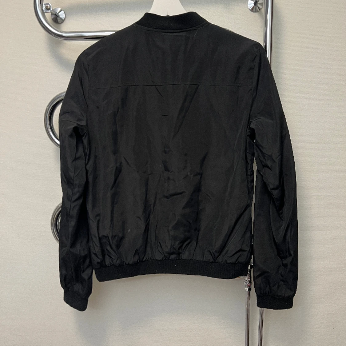 Tunn bomberjacka  - 91