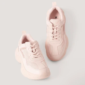 Chunky sneakers - Helt oanvända ljusrosa chunky sneakers