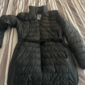 Rains Storlek Xs - Använd gott skick Nypris 4000:-