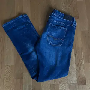 Replay jeans i storlek W31 L32. Skick 9/10. Mitt pris 299