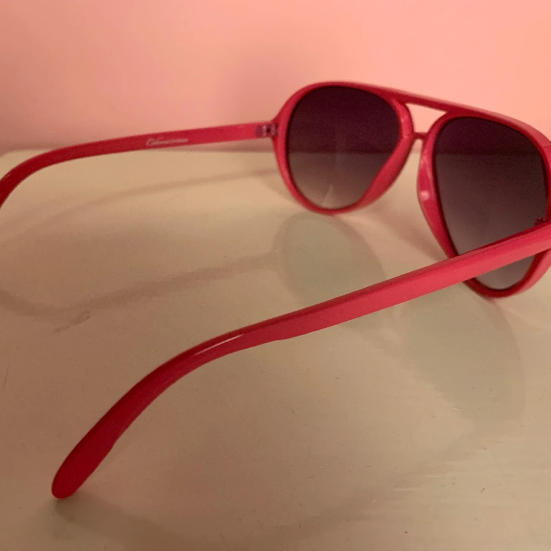 Rosa Solglasögon  - 91