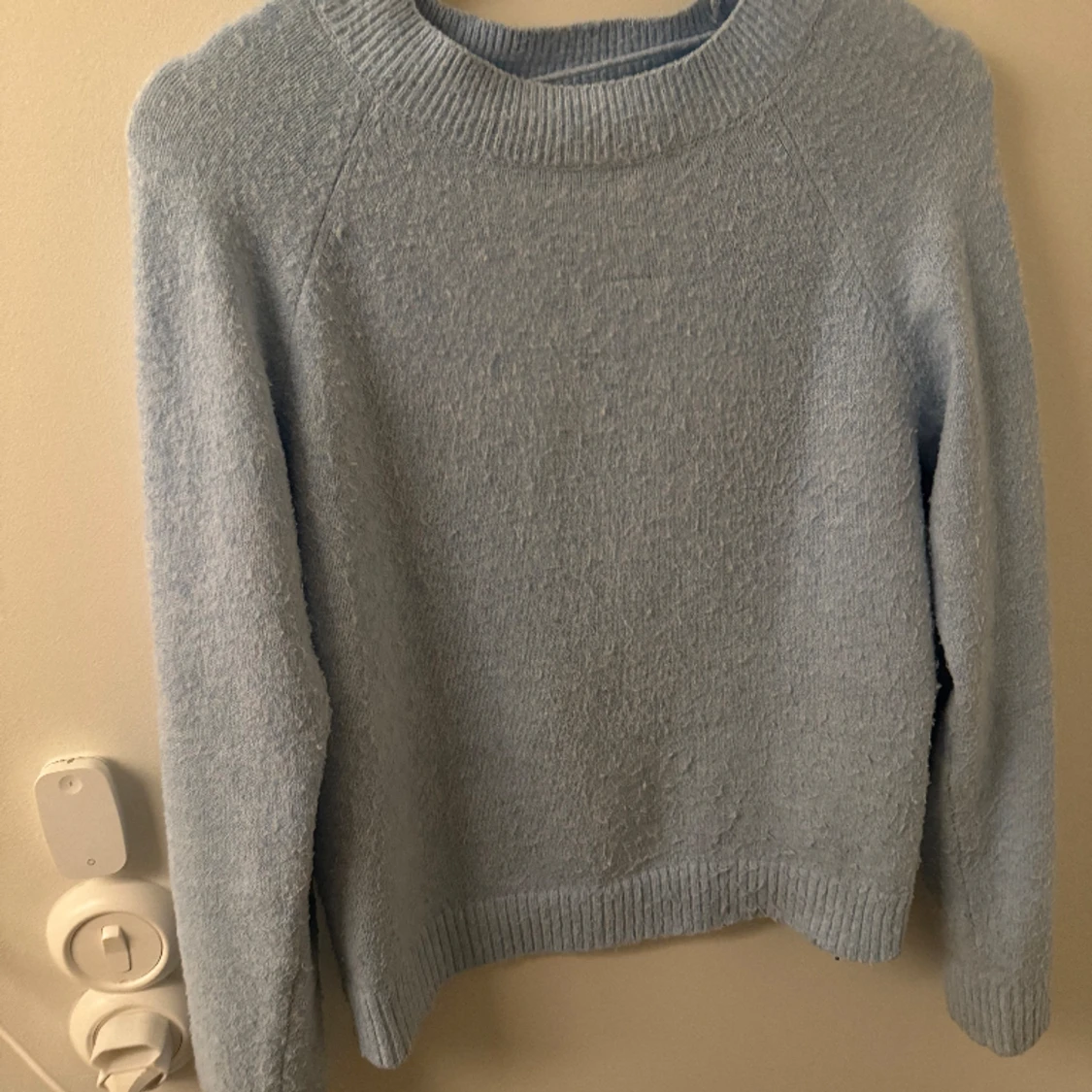 Ljusblå stickad tröja - 90