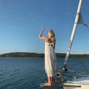 H&M vit klänning - H&M vit klänning 