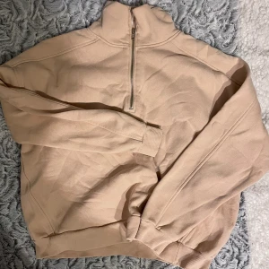 Beige tjocktröja - Lager 157, storlek M