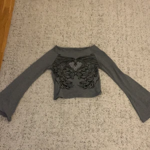 Emo y2k shirt  - Emo y2k shirt 