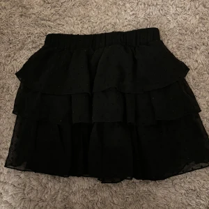 Kjol  - Skicket är jättebra! 😊