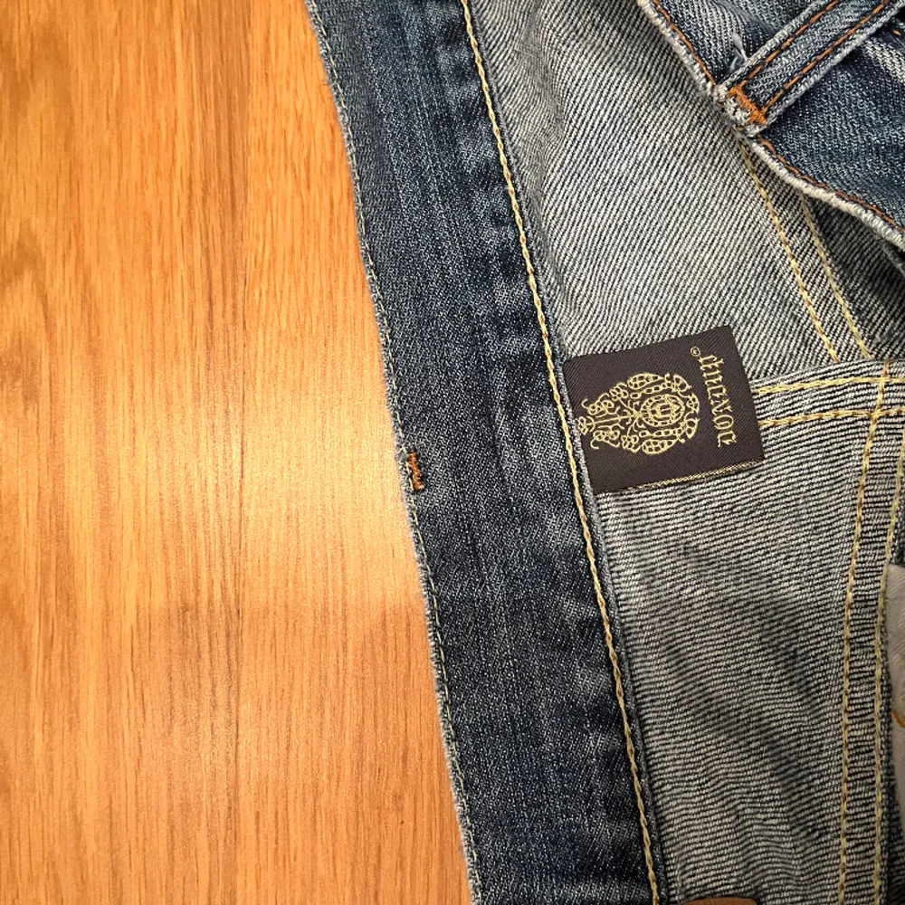Dondup jeans i bra skick. Strlk 32/32. Smalare i storleken. Jeans & Byxor.