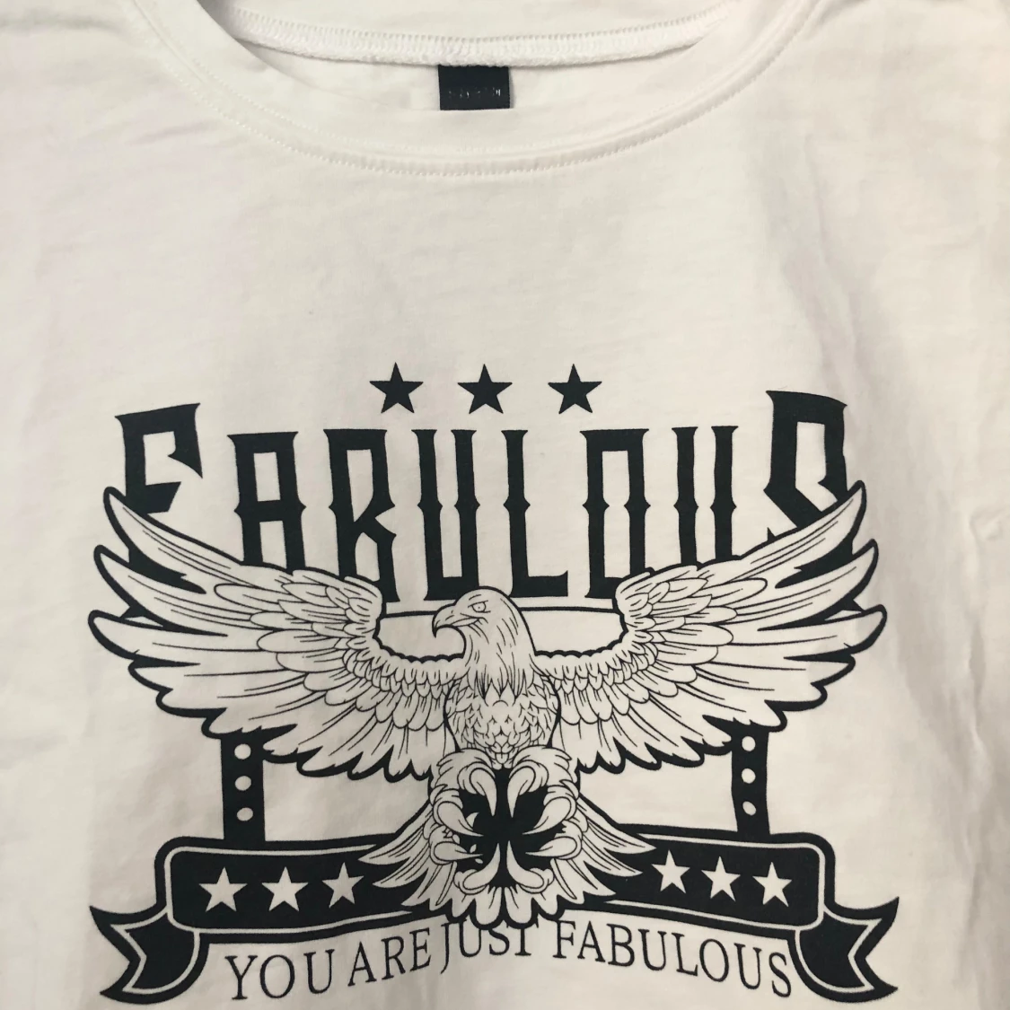 Graphic Crop Top  - 90