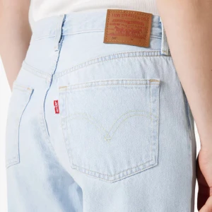 Levis 501 orginal - Helt nya levis jeans, klippt lapparna men de är oanvända. W29 L32, fin ljusblå. Kvitto finns, köpta på carlings 