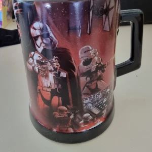 Star wars muggar - Har minst 60 olika star wars muggar  