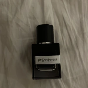 Parfym  - C25 kvar skulle ja säga  Bara byten 