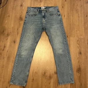 Jeans - Snygga jenes från lager 157. 33W 30L. Dom är i bra skick. Pris kan diskuteras.